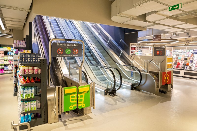 Shopping Cart Escalator-OTSTEC.jpg