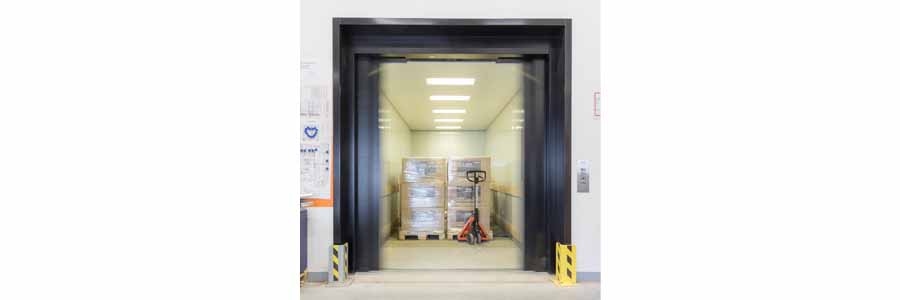 What type of doors are usually used on goods elevators - FOXWOLL